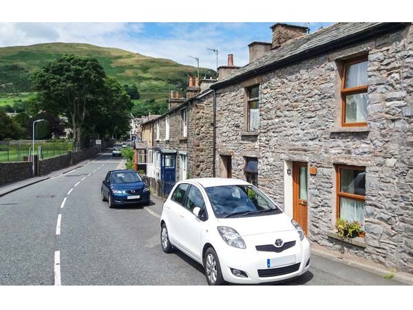 Fells Cottage Image 2