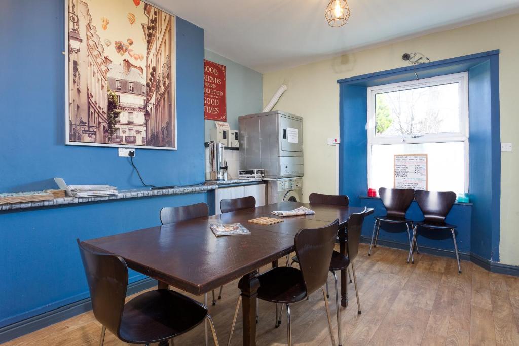 Russell Scott Backpackers - Sheffield Image 6