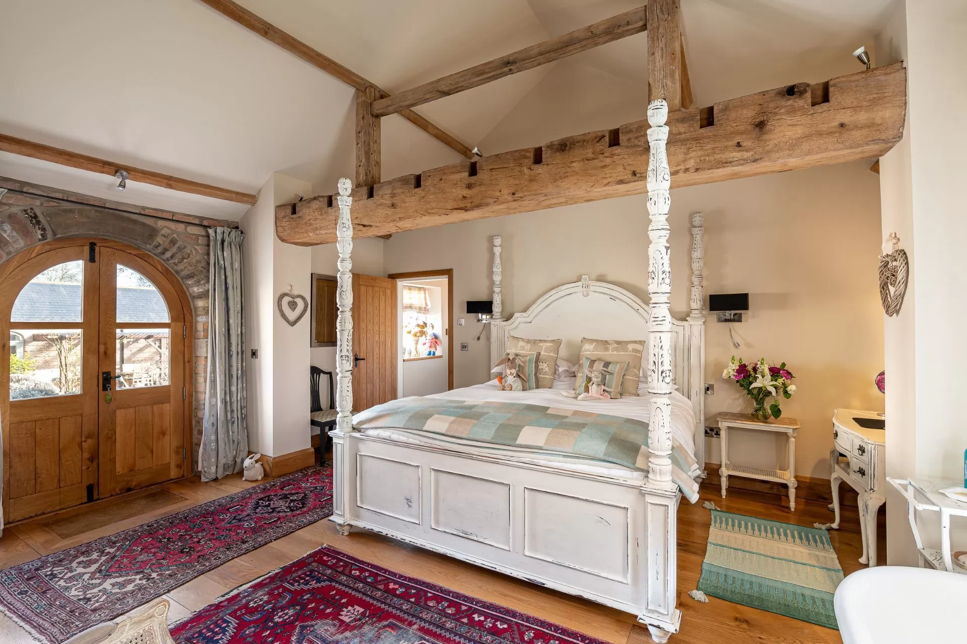 The Hideaway Image 2