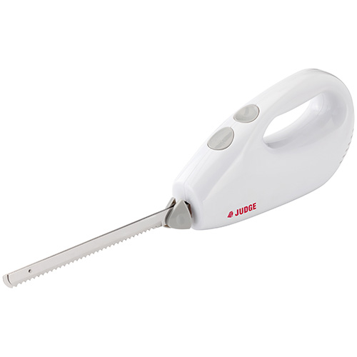 White electric carving knife with a serrated stainless steel blade, featuring two buttons on the handle and the "Judge" logo in red.