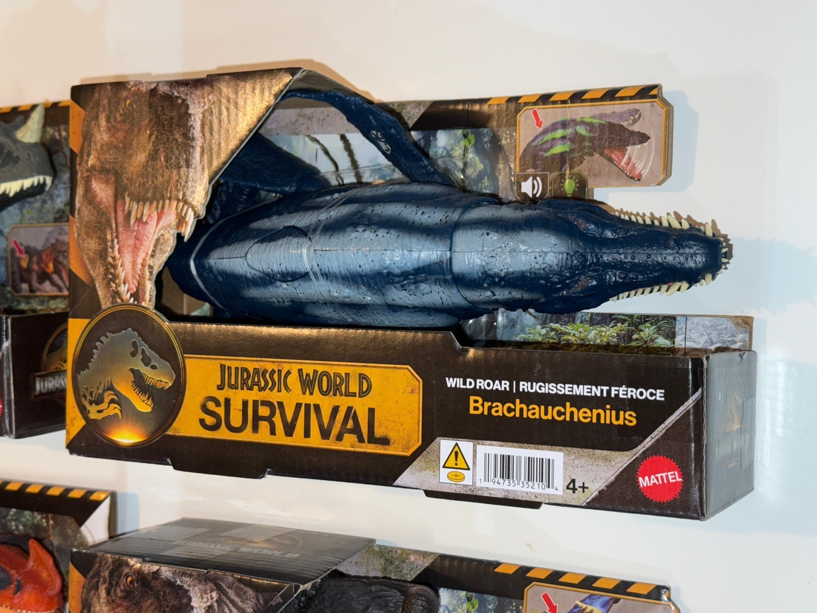 Jurassic World Ceratosaurus Dinosaur Wild Roar - image 3