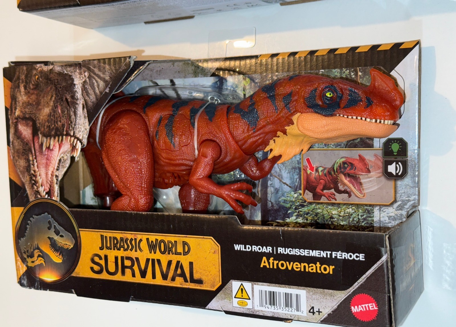 Jurassic World Ceratosaurus Dinosaur Wild Roar - image 4