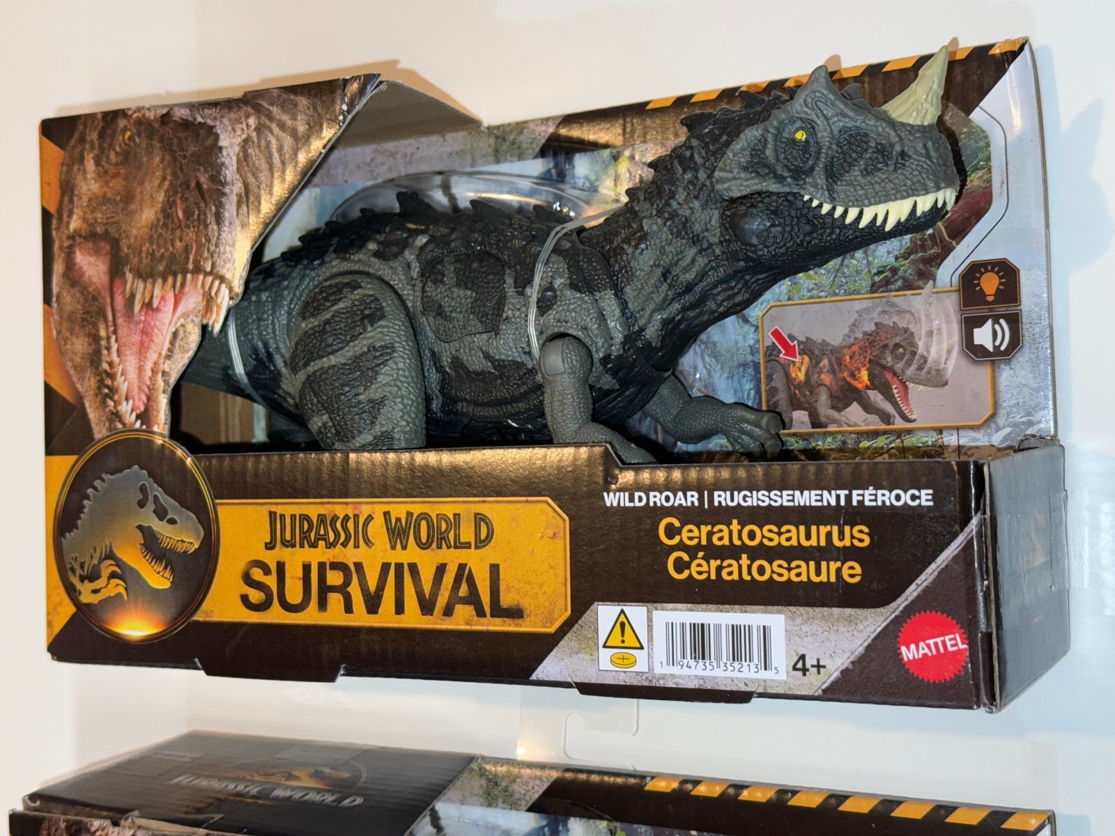 Jurassic World Ceratosaurus Dinosaur Wild Roar - image 5