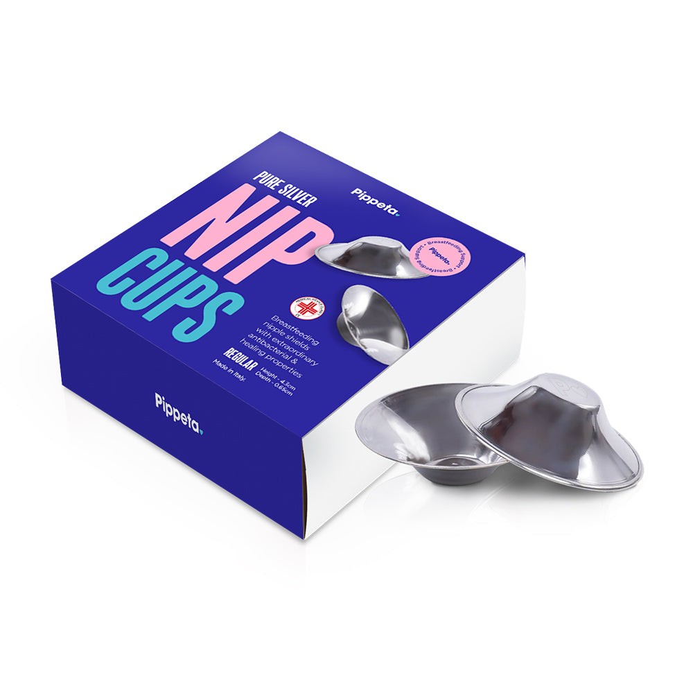 Silver nip cups by Pippeta, made of pure silver, displayed in a blue and white box featuring bold text, highlighting their key features and Swiss cross symbol.