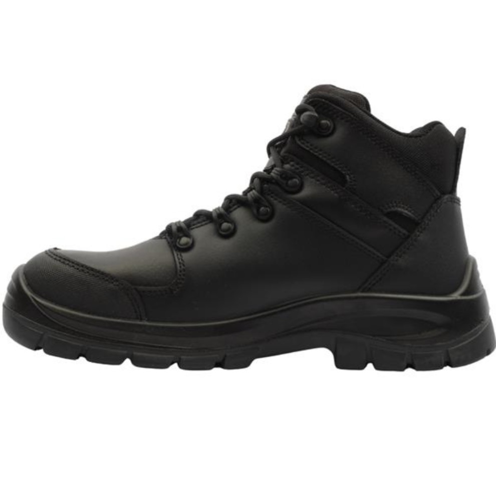 Black Skechers Men Trophus Kilram Safety Boot featuring a sturdy design, lace-up front, padded collar, and durable rubber sole, available in size 7.