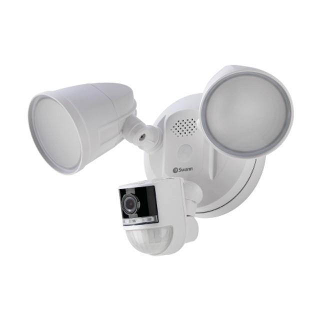 Swann 4K Floodlight Security Camera with 2-Way Talk. Siren with Heat & - image 2