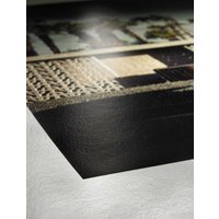 Hahnemühle Photo Rag Metallic White Smooth paper with glossy finish and detailed texture, showcasing vivid print quality.