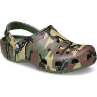 Camouflage Crocs Classic Men's Army Green Clogs with EVA material and adjustable heel strap.