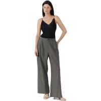 Black Artlove Alesia women's tank top with thin straps and V-neck.