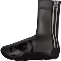 Black Endura Freezing Point Cycling Overshoes II with reflective stripes and reinforced toe and heel areas.
