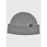 Grey Jack & Jones beanie with ribbed texture, light grey melange, folded cuff, and small red logo patch.