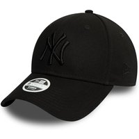 Black New York Yankees 9FORTY cap with curved brim and embroidered logo, adjustable strap at back.
