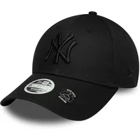 Black New York Yankees women's baseball cap, New Era 9Forty Bowback, with embroidered logo and adjustable strap.