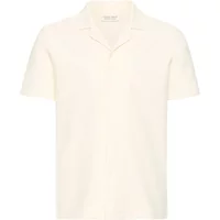 Cream short-sleeve shirt with a notched collar and button-up front, designed by Casual Friday CFFegebjerg Resort.