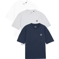 Three Lyle & Scott relaxed T-shirts in navy, light gray, and white, each with a small logo on the chest.