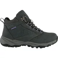 Dark gray Regatta Amble women's boots with rugged sole, lace-up front, and ankle-high design.