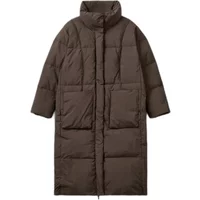 Brown Sofie Schnoor Oleasw women's coat, long quilted design with high collar and large front pockets.