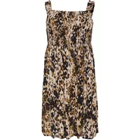 KAFFE Curve KCJulia Ami women's dress, leopard print, sleeveless, knee-length, with ruched bodice and square neckline.