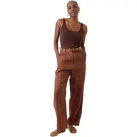 Brown Artlove Cleziane women's tank top, sleeveless with scoop neck, paired with high-waisted brown pants.