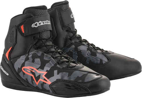 Black and grey camo motorcycle boots with red fluo accents, featuring a high-top design, lace closure, and reinforced areas for protection and durability.