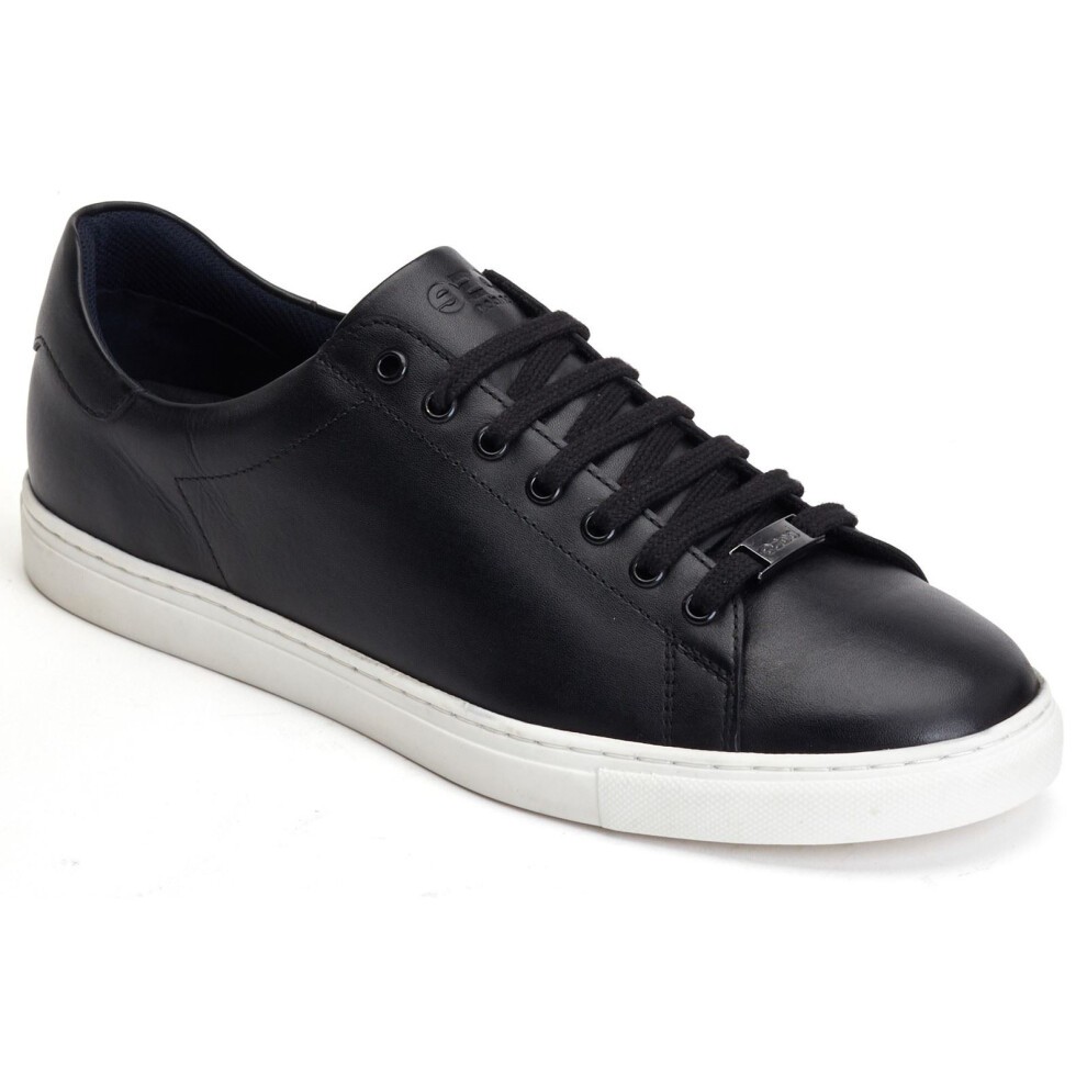 Black leather Base London Men Tucker Sneaker with a white rubber sole, featuring a classic lace-up design and a smooth finish, size 7.