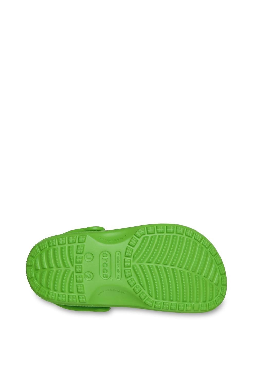 Crocs Kids' Classic Clog in Green | Size: 3 - image 4