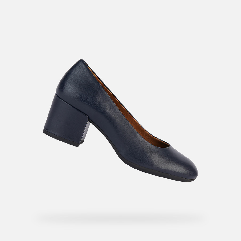 Geox Women's D ELEANA A SHOES in Navy - image 2