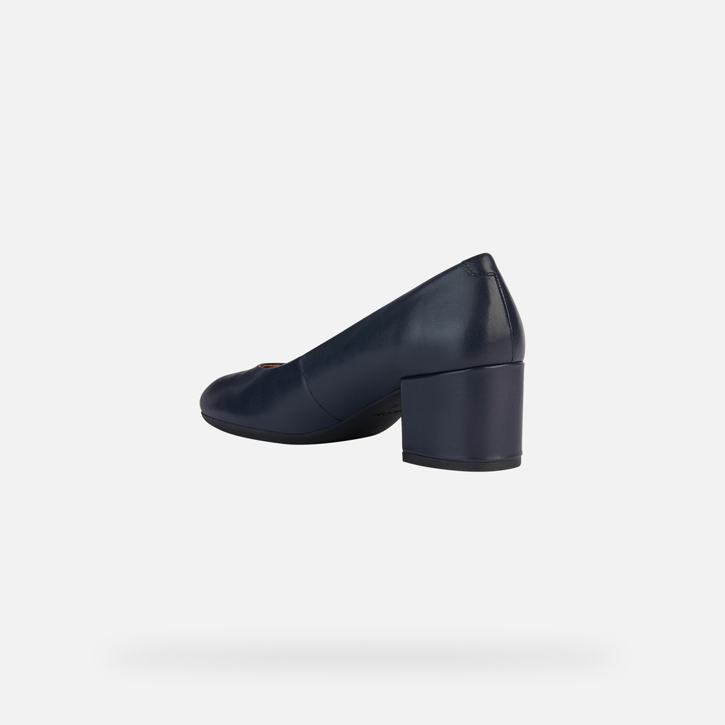 Geox Women's D ELEANA A SHOES in Navy - image 4