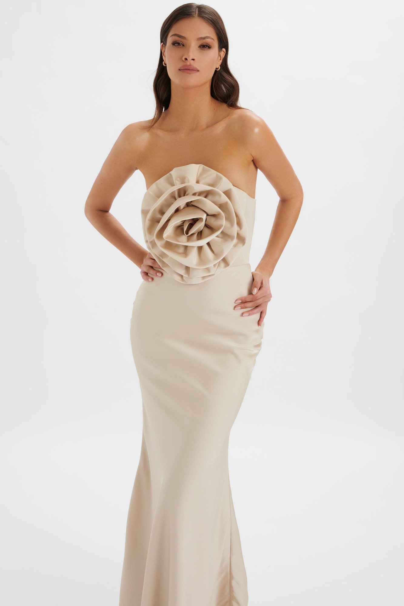 Lavish Alice DALIA 3D Flower Bandeau Maxi Dress in Champagne XS UK6 - image 4