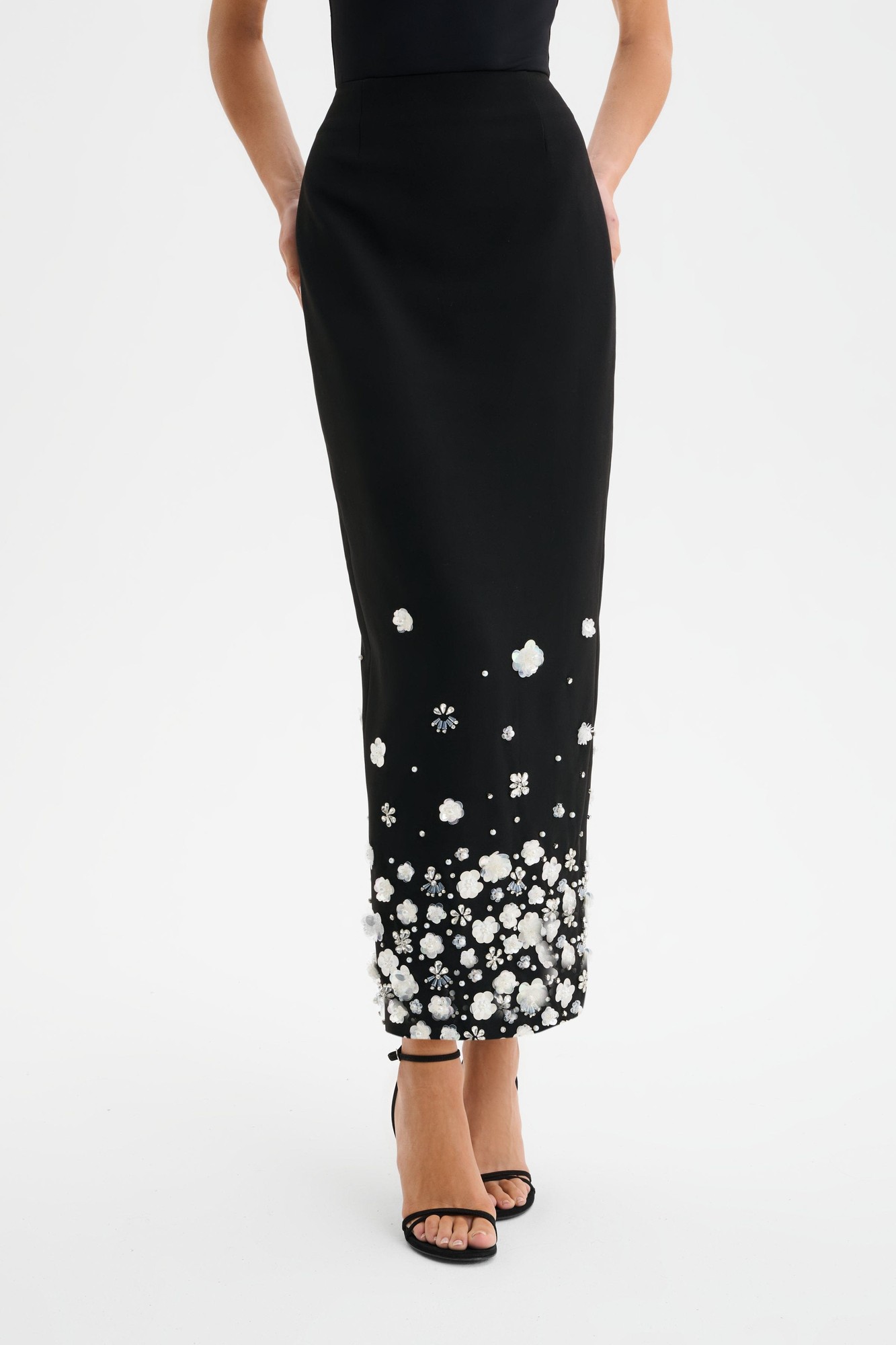 Lavish Alice ELARA Ombre Embellished Maxi Skirt in Black XXL UK18 - image 2