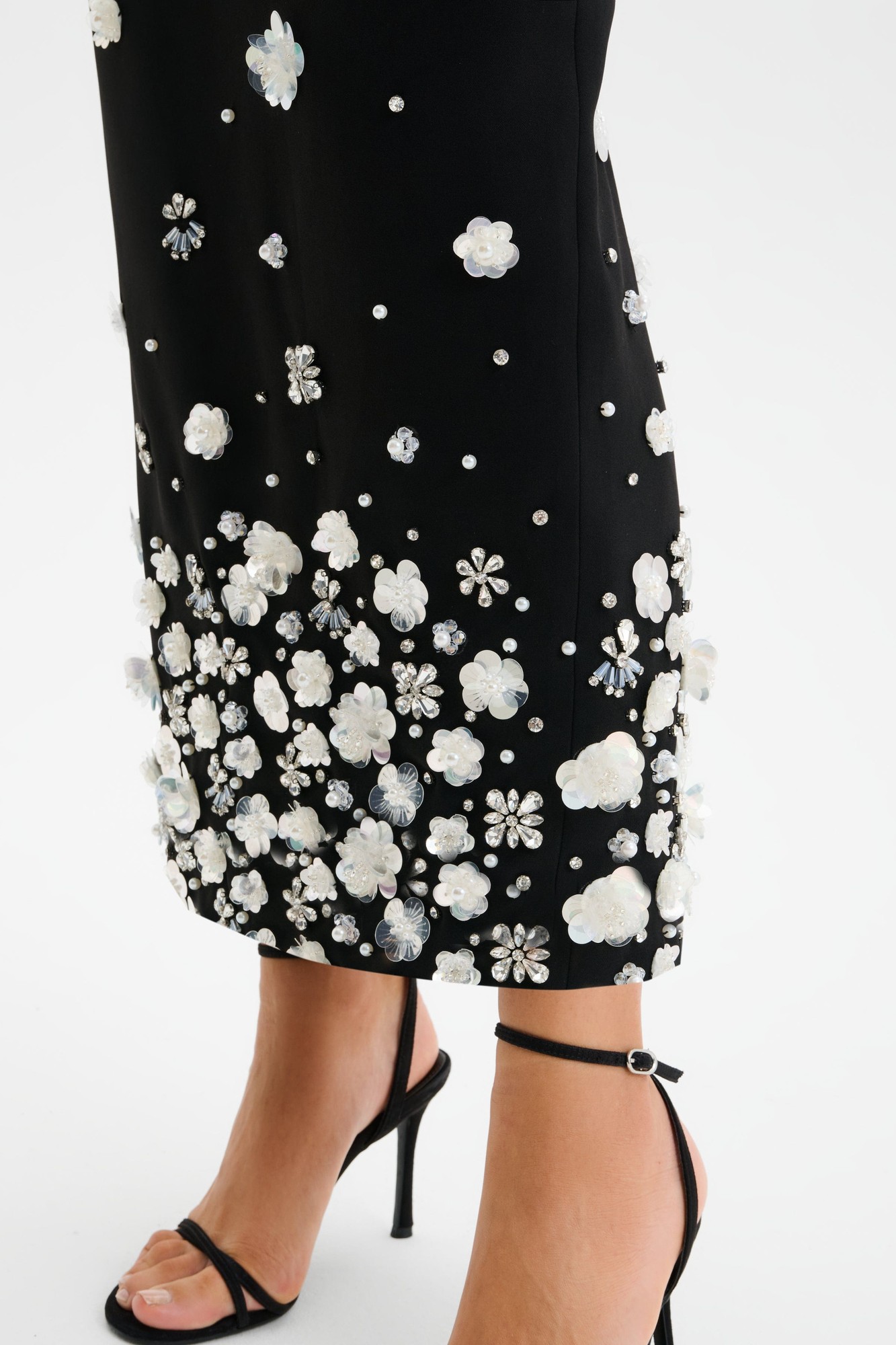 Lavish Alice ELARA Ombre Embellished Maxi Skirt in Black XXL UK18 - image 3