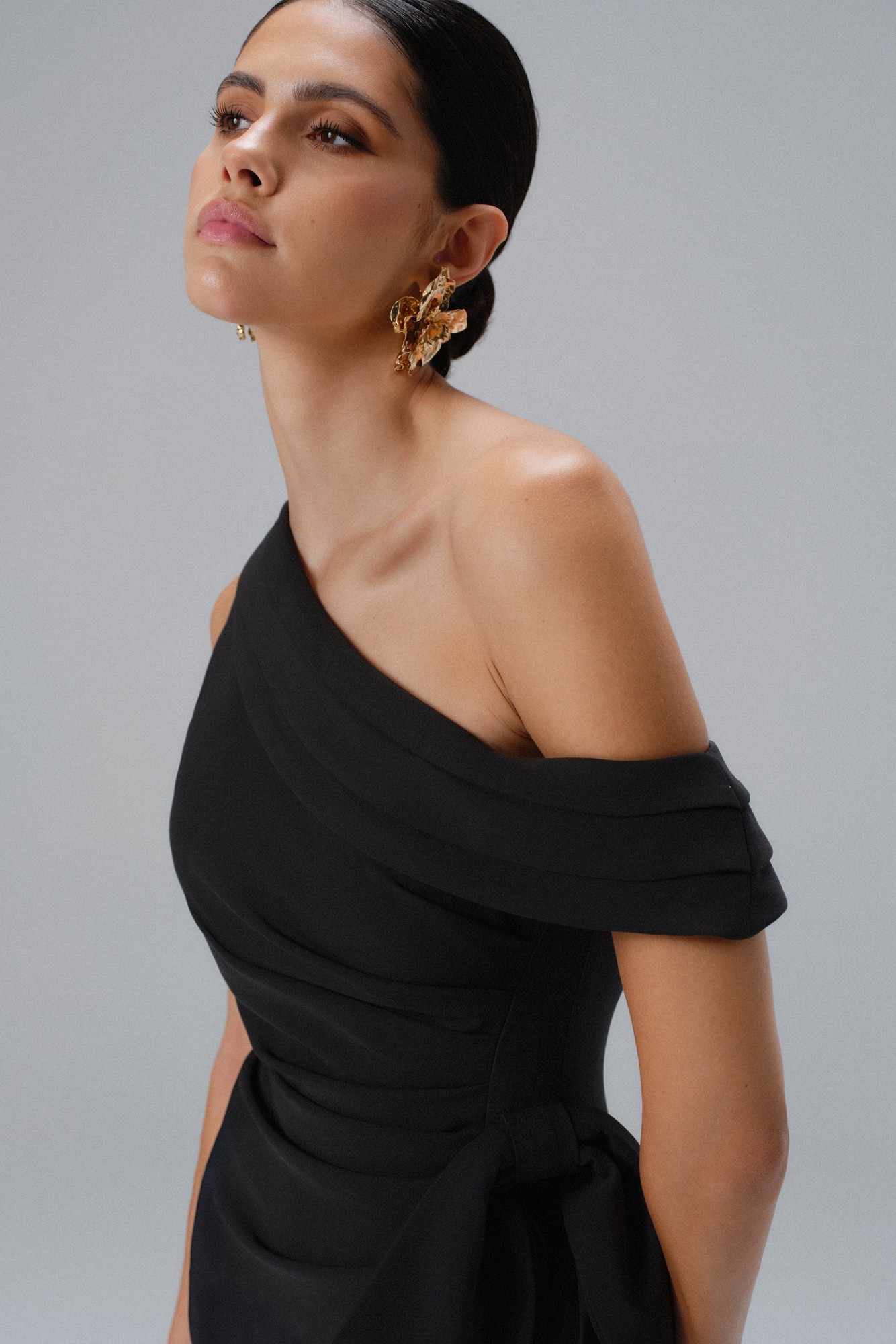 Lavish Alice HONEY One Shoulder Pleated Bow Midi Dress in Black XXL UK18 - image 3