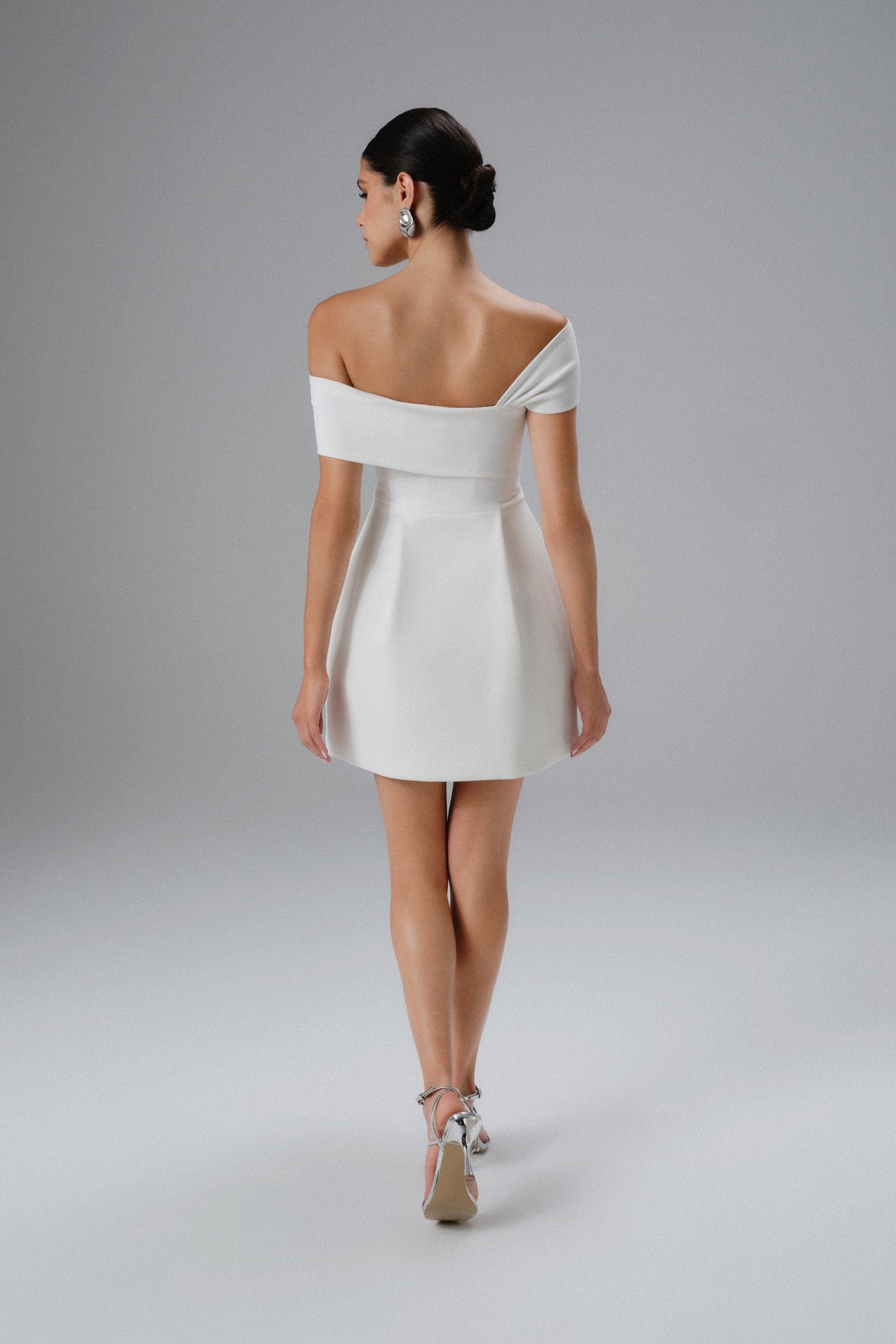 Lavish Alice MILA Twisted One Shoulder Mini Dress in White XS UK6 - image 3