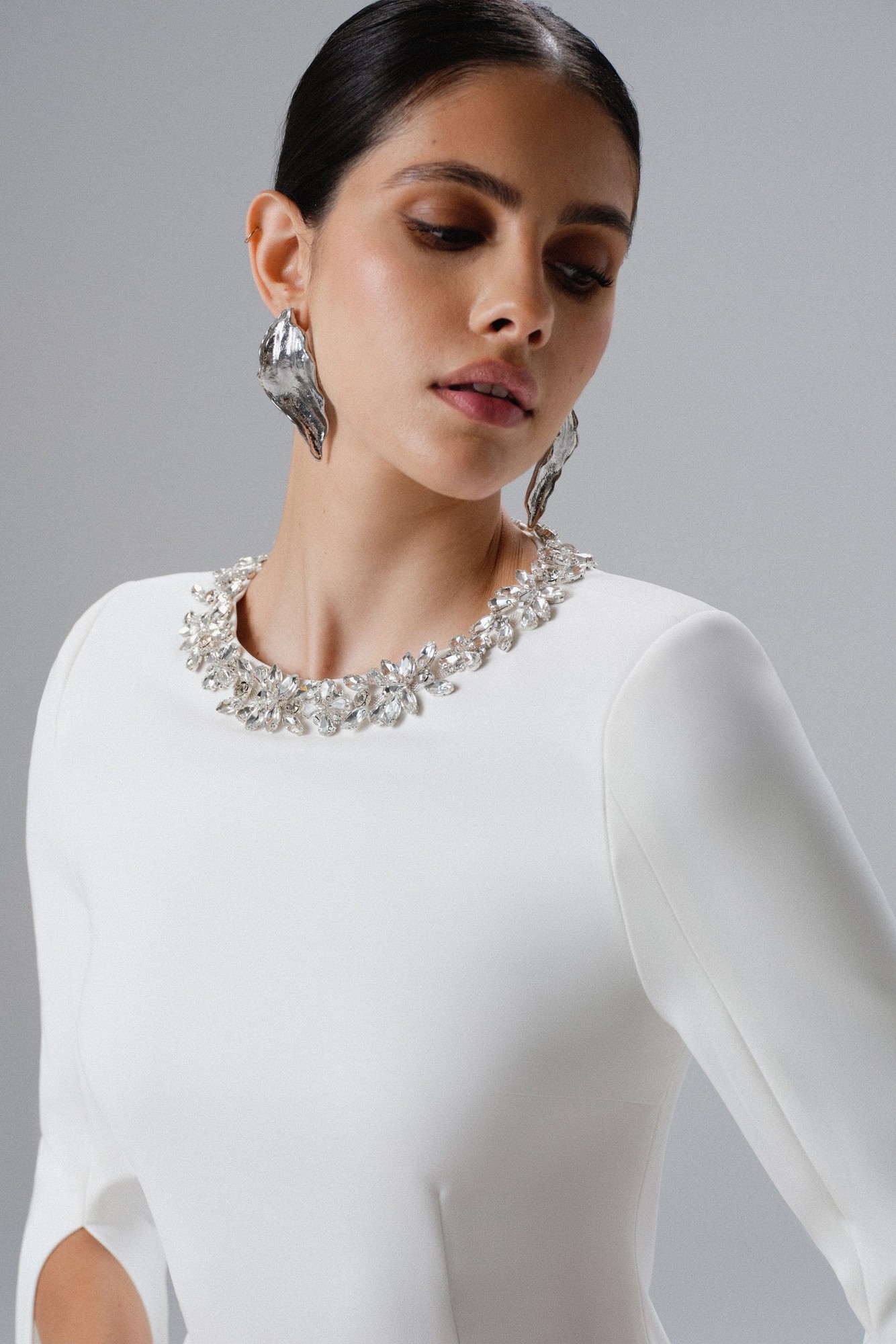 Lavish Alice TILLY Cape Sleeve Mini Dress in White XL UK16 - image 2