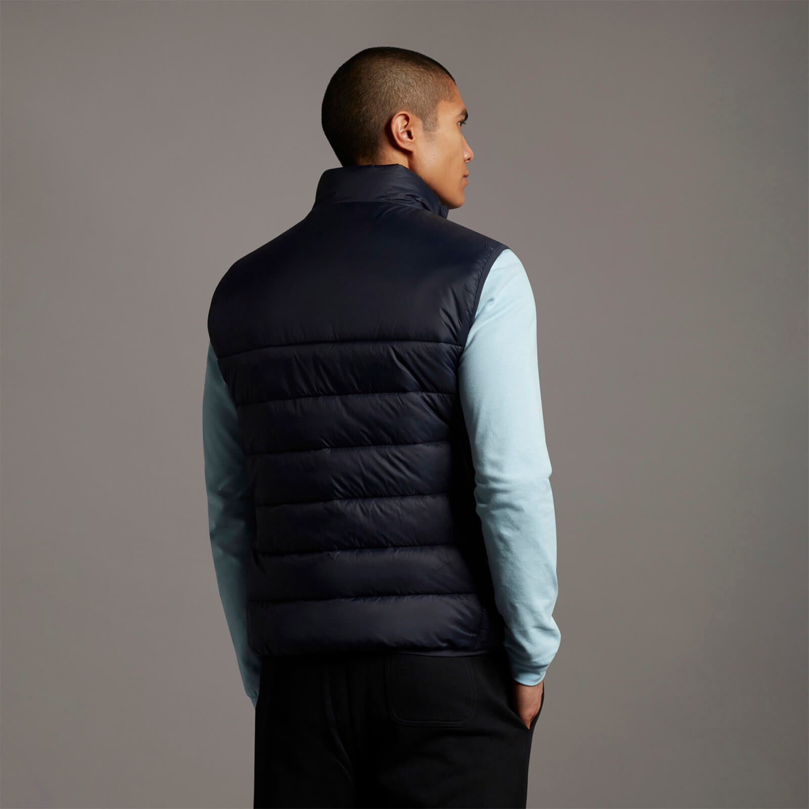 Lyle & Scott Men's Puffer Gilet in Dark Navy - image 3