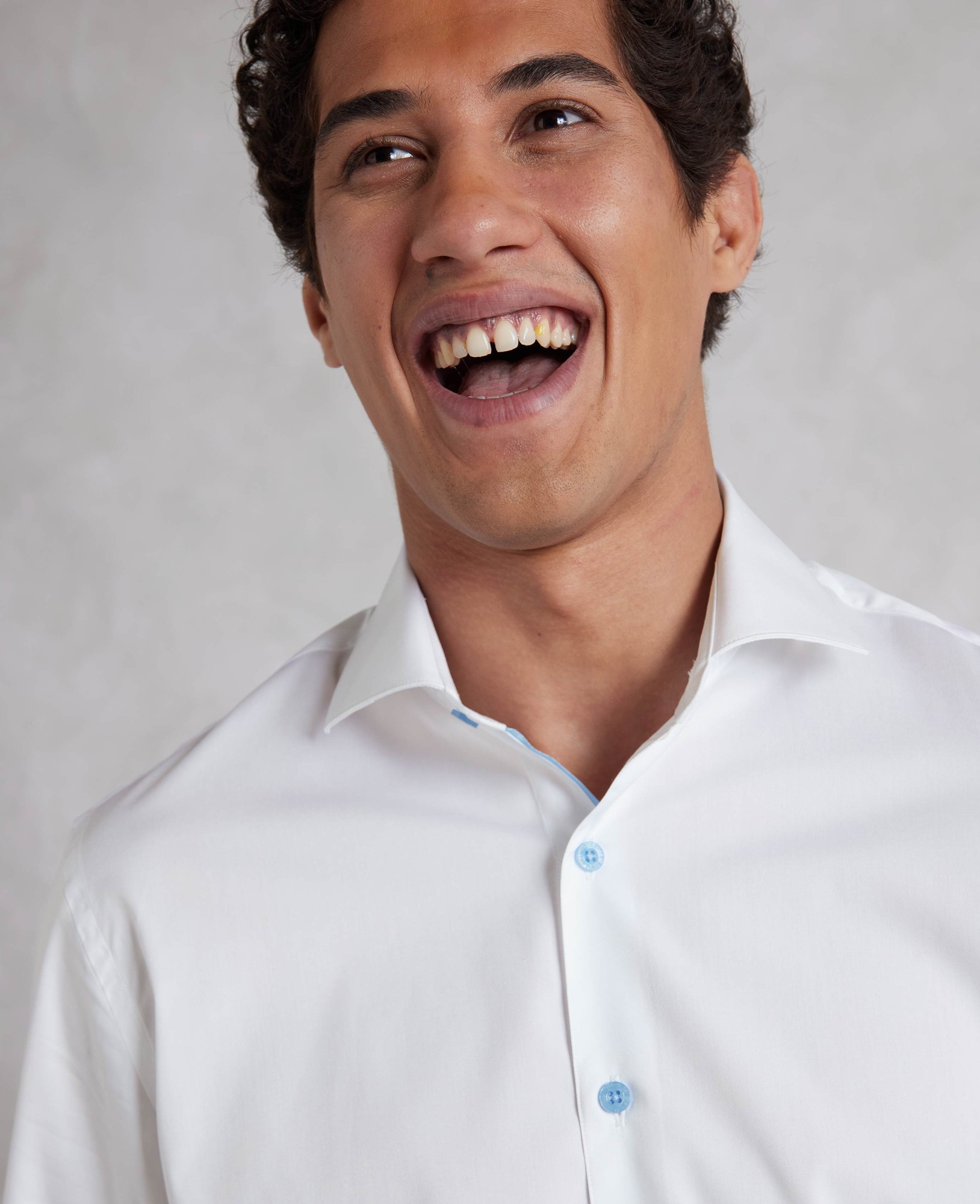 Men's White Slim Fit Blue Button Smart-Casual Shirt - Single Cuff - Size: Small x Extra Long - 35" - Savile Row Company - image 5