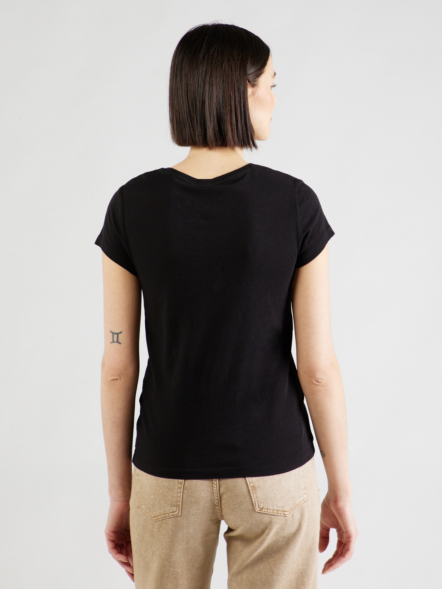 Slim V-neck T-shirt for women G-Star Eyben - image 3