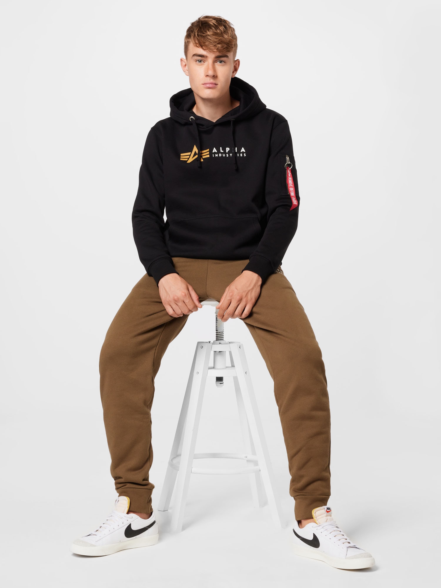 Sweat hooded Alpha Industries label - image 4