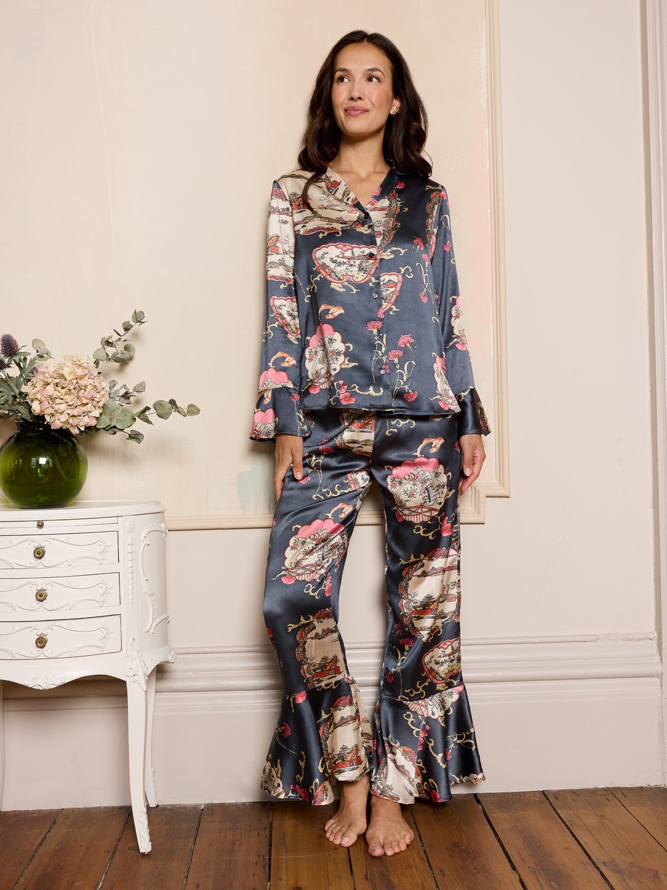 Their Nibs Their Nibs, Womens Satin Bold Cuff Pyjamas Grey Pagoda Dreams, XS / 6-8