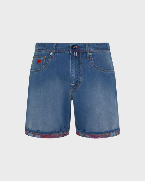 Denim Bermuda shorts in blue featuring a colorful crab balloon print on the hem, with a button and zip closure, and a size 40 label by Vilebrequin.
