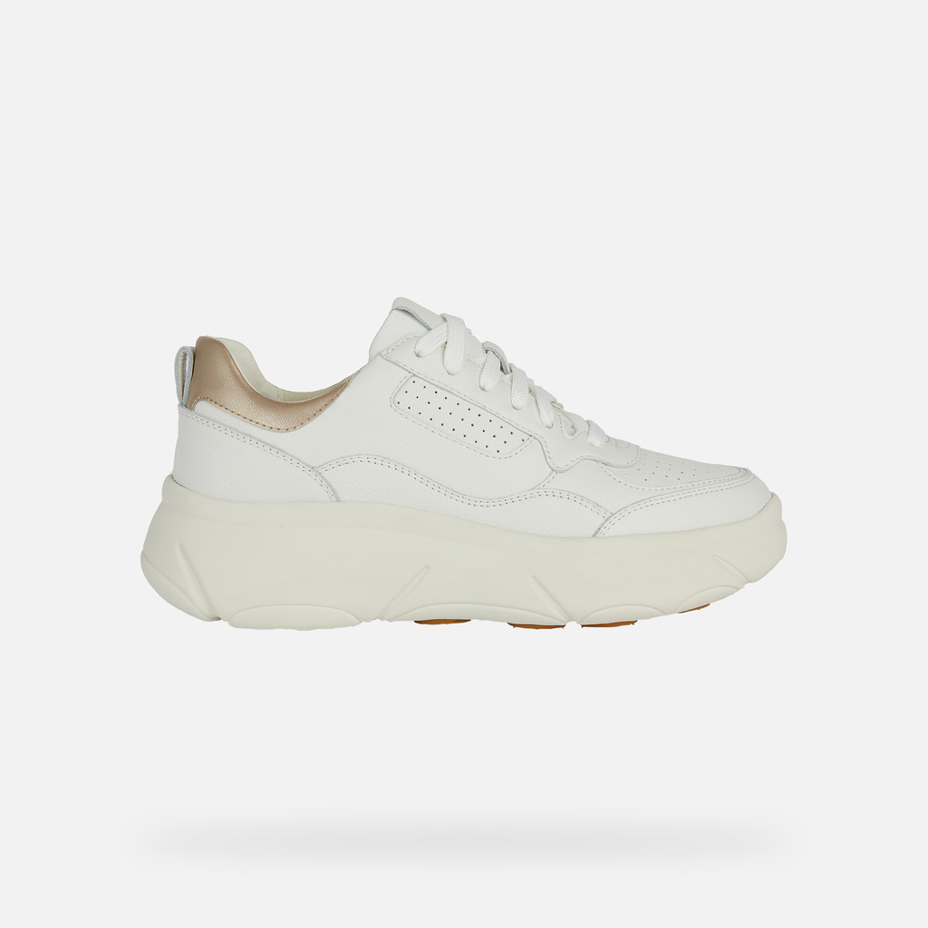 White leather sneaker with a chunky sole, featuring perforated details and a subtle beige accent on the heel, size 38 by Geox.