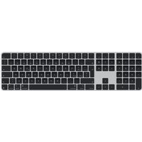 Black Apple Magic keyboard, Italian QWERTY layout, slim design, USB and Bluetooth connectivity, numeric keypad included.