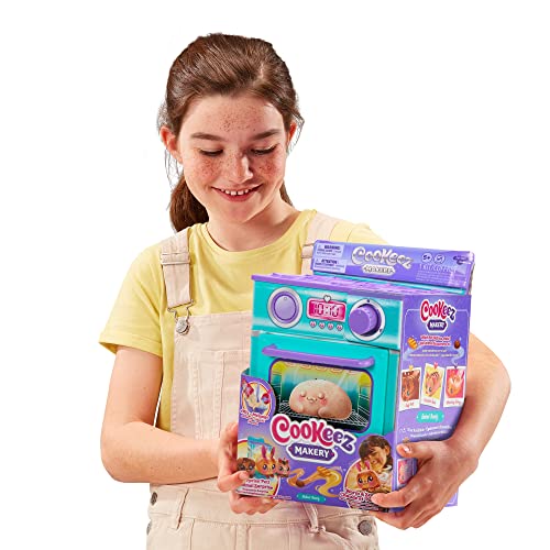 Cookeez Makery Surprise Pet! Bread Scented Playset - image 2