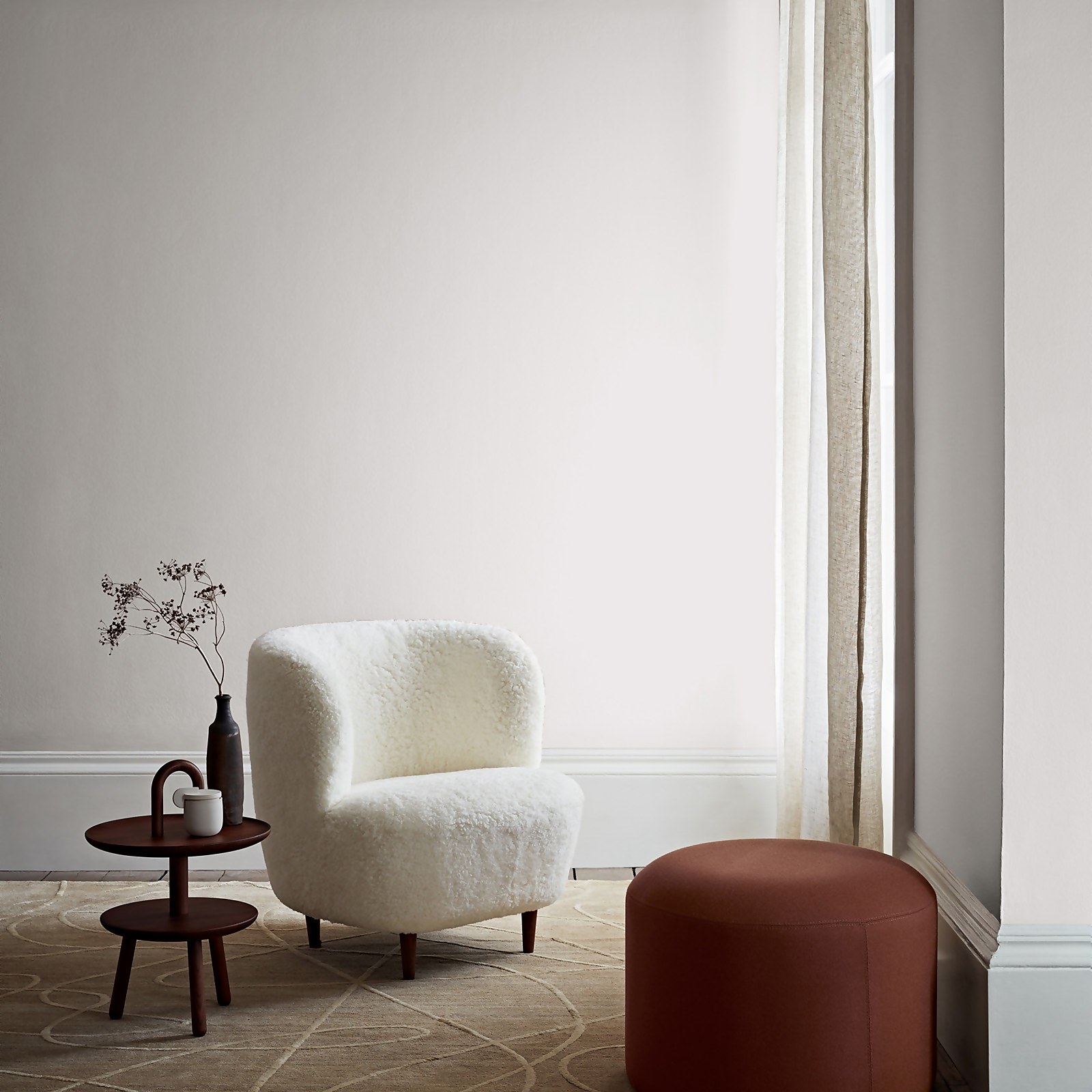 Crown Walls & Ceilings Fresh Coconut Mid Sheen Emulsion Paint 5L - image 3