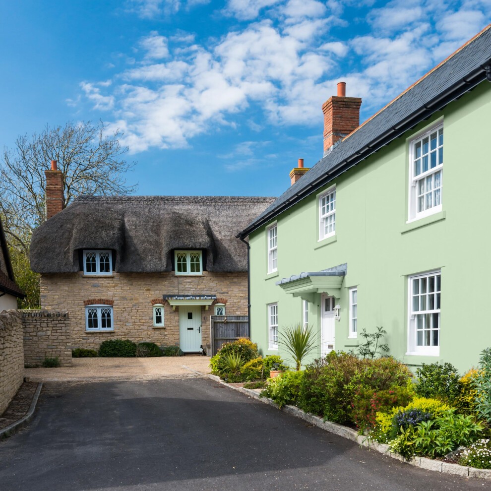 Johnstones Natural Sage Smooth Masonry Paint 5L - image 2