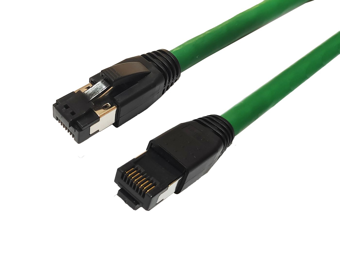 Green 1-meter Microconnect MC-SFTP801G Cat8.1 S/FTP networking cable with black connectors at both ends, designed for high-speed data transmission.