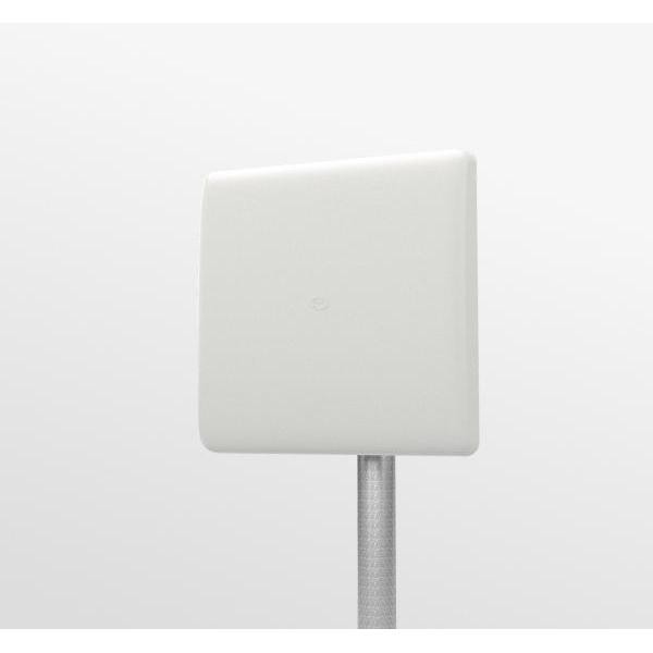 White square antenna mounted on a silver pole, designed for 380-450MHz frequency range, featuring a sleek, minimalist design suitable for wireless communication.