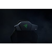 Black Razer RC81-04350101-R3M1 loudspeaker, sleek design, green logo, wired and wireless connectivity options
