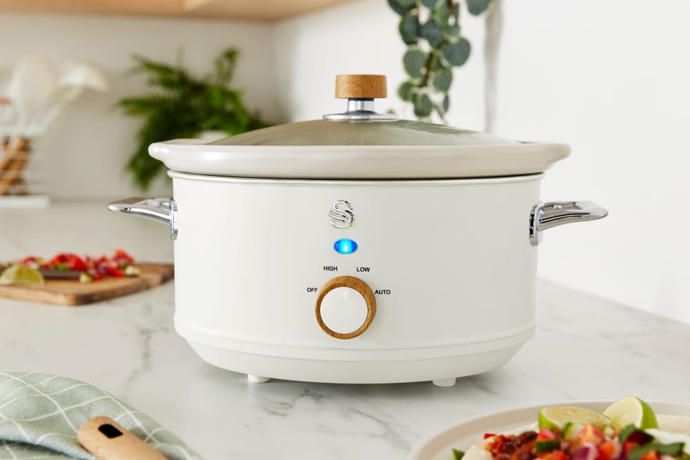 Swan 3.5L Nordic Slow Cooker - image 5