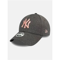 Grey New Era 9Forty cap with pink logo, curved brim, and adjustable strap.